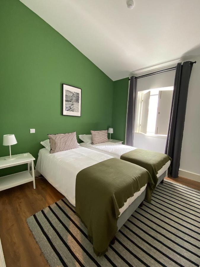 Villa Graca -Hostels And Apartments Santarém Esterno foto