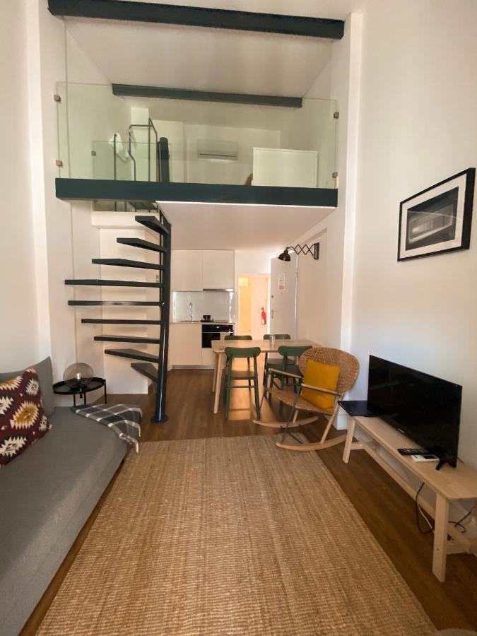 Villa Graca -Hostels And Apartments Santarém Esterno foto
