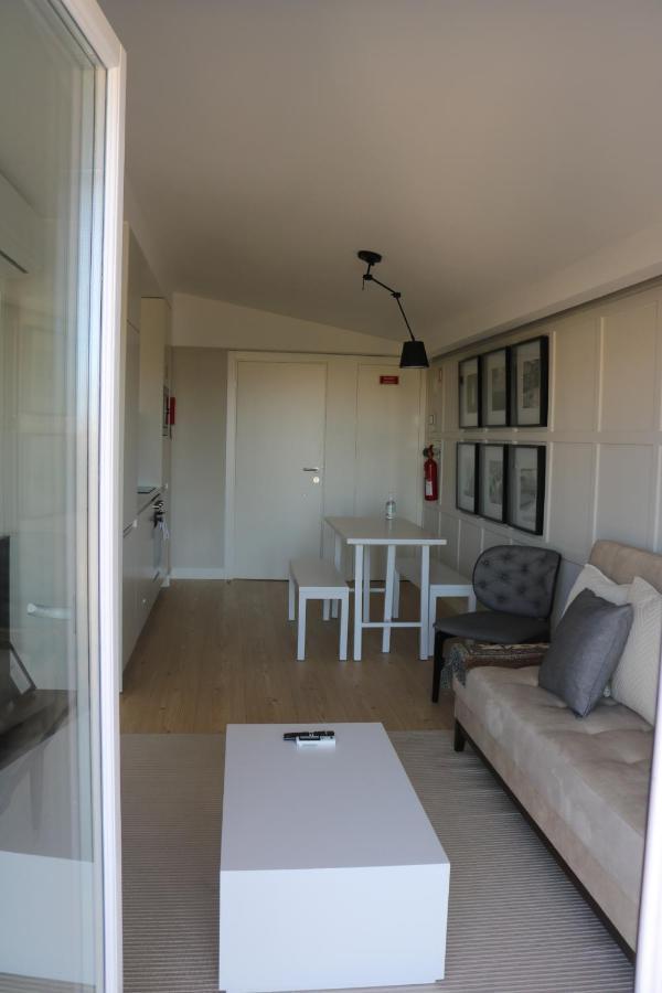Villa Graca -Hostels And Apartments Santarém Esterno foto