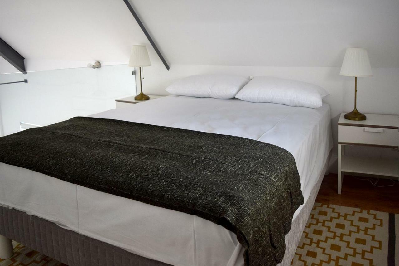 Villa Graca -Hostels And Apartments Santarém Esterno foto
