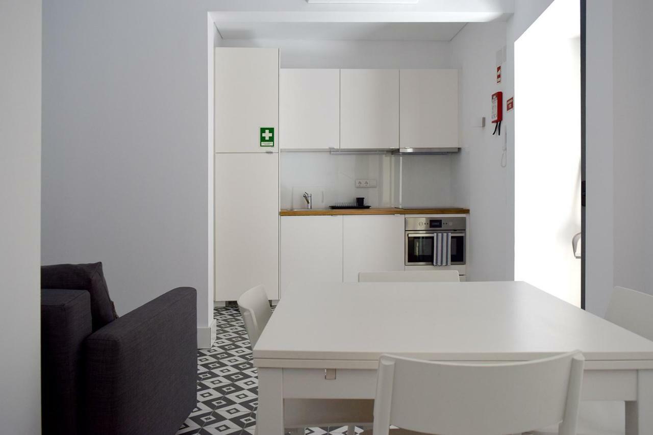 Villa Graca -Hostels And Apartments Santarém Esterno foto